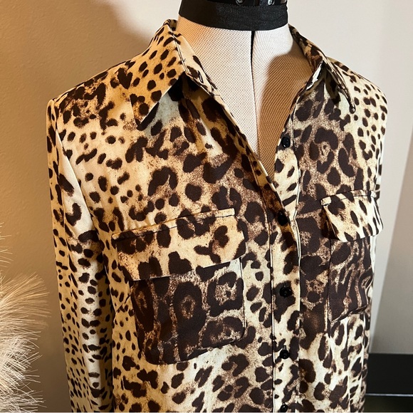 Leopard Animal Print Button Down Shirt Lace Up Back - Picture 3 of 10